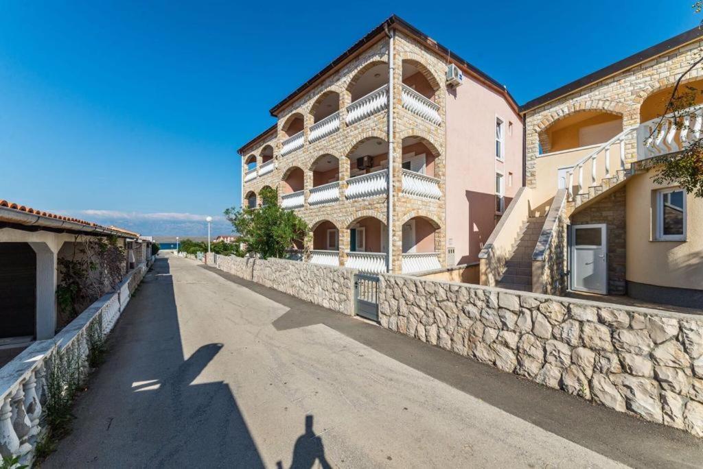Apartmani Ivanic Vir Luaran gambar