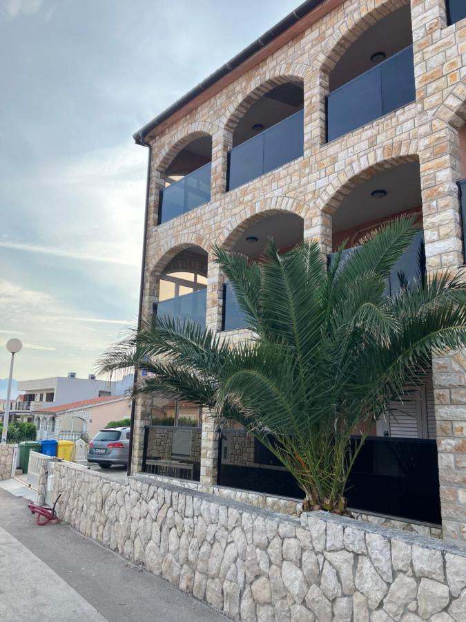Apartmani Ivanic Vir Luaran gambar