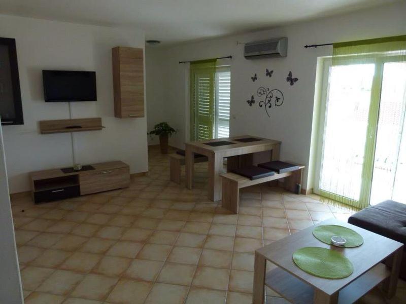 Apartmani Ivanic Vir Luaran gambar