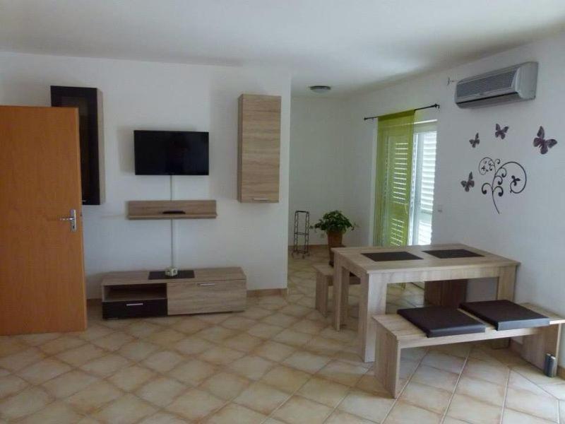 Apartmani Ivanic Vir Luaran gambar